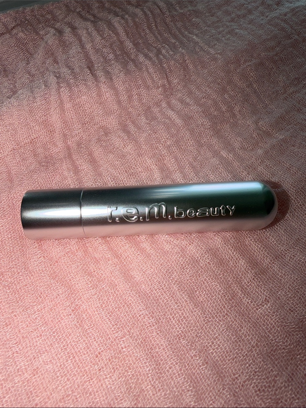 r.e.m. beauty Silver Metallic Lipstick Tube